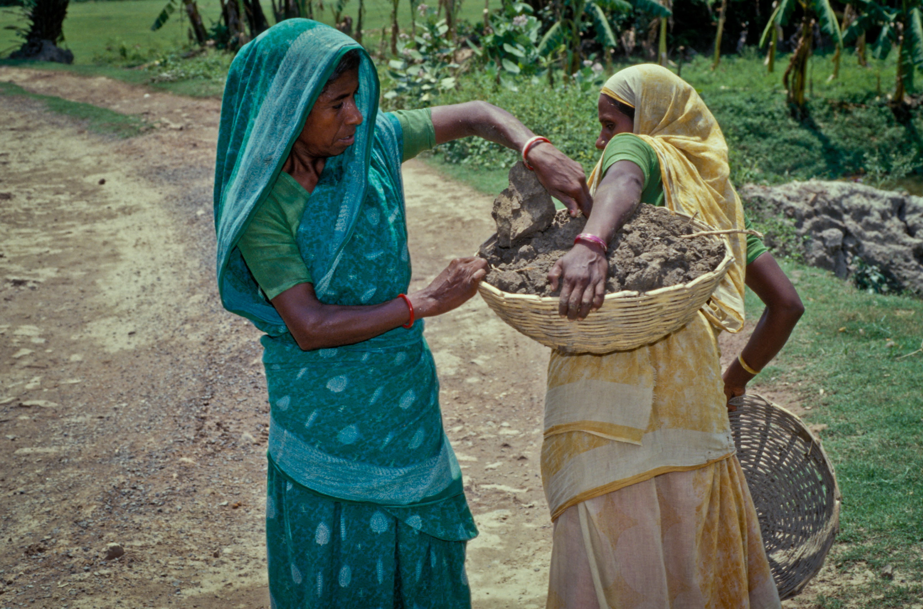 effective-household-water-treatment-and-roles-of-women-in-flood